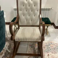 صندلی راکی سالم با کیفیت