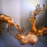 مجسمه برنجی