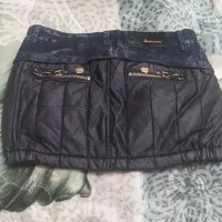 لباس کاملاً تمیز فقط دو بار پوشیده شده