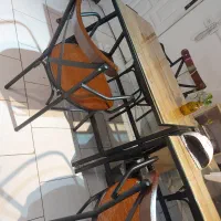 میز و صندلی