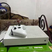 Xbox one s و مانیتور ۲۴ اسنوا|کنسول، بازی ویدئویی و آنلاین|آمل, |دیوار