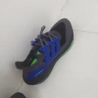 کفش آدیداس ultraboost(د8 میلیون زیر قیمت بازار)|کیف، کفش، کمربند|شیراز, صنایع الکترونیک|دیوار