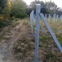 تیرباغی وتیرچه فنس فشرده باویبره قوی|خدمات باغبانی و درختکاری|ارومیه, |دیوار