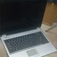 لپ تاپ هیوندا. خیلی کم کار و تمیز.