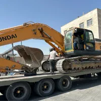 نگهبان و سرایدار نمایشگاه