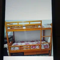تخت دوطبقه چوب نراد کاملا سالم