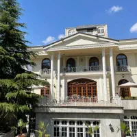 کاخ-ویلای-700-متری-با-1000-متر-بنا-پاسداران