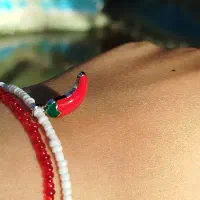 دستبند و گردنبند