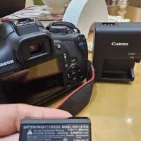 دوربین کنون canon  EOS 2000D|دوربین عکاسی و فیلم‌برداری|تهران, جنت‌آباد مرکزی|دیوار