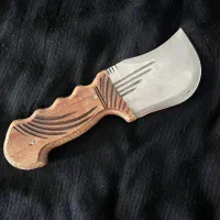 چاقو کلکسیونی|کلکسیون اشیاء عتیقه|اصفهان, ارغوانیه|دیوار