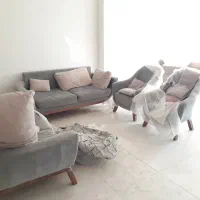 مبل صورتی طوسی هفت نفره|مبلمان خانگی و میز عسلی|تهران, حسن‌آباد|دیوار
