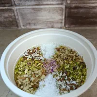 کاچی|خوردنی و آشامیدنی|قم, انسجام|دیوار