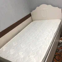 تخت با تشک درحد صفر
