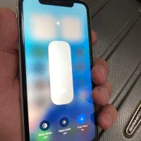 ایفون xr سفید باطری ۸۴
