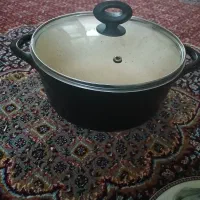 قابلمه چدنی سایز ۲۲ ۶ عدد نمکدان ۵ عدد پیش دستی