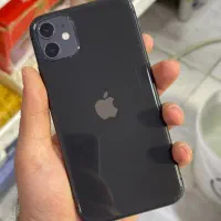 ایفون 11 مشکی تمیز و درحد نو پک اصلی