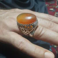 انگشتر عقیق درشت اصل و نسب دار