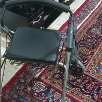 واکر چهار چرخ صندلی دار خارجی|آرایشی، بهداشتی، درمانی|تهران, گمرک|دیوار