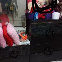 یک عدد دراور اینه قدی