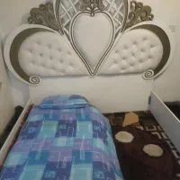 تخت سلطنتطی سالم