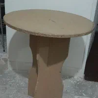 میز خاطره سالم و تمیز ۵۰۰ هزار تومان