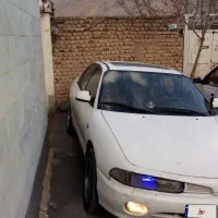 میسوویشی گالانت عینکی