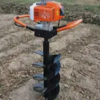 چاله کن برای نهال پایه فنس ....