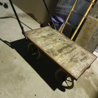 گاری چهار چرخ