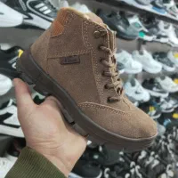 کفش مادرید مخصوص کوهنوردی خانم و اقا|کیف، کفش، کمربند|اصفهان, باتون|دیوار