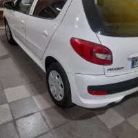 پژو 207iسقف فلزی