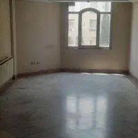 ۹۲متر ۱۵ساله غرق نور میدان ملت