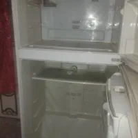 یخچال|یخچال و فریزر|قلعه قاضی, |دیوار