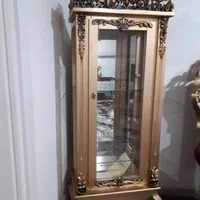 ویترین طلایی