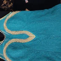 لباس مجلسی|لباس|صومعه‌سرا, |دیوار
