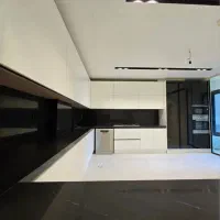 آپارتمانی-لوکس-فول-برند-مشاعات-آبی