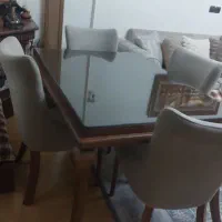 میز ناهارخوری ۴نفره چوب راش خیلی تمیز