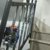 اجرای لوله کشی گاز و نرده راه پله