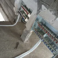 شاگرد برا لوله کشی ساختمان میخام