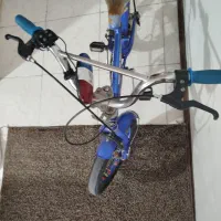 دوچرخه ۱۶|دوچرخه، اسکیت، اسکوتر|صدرا-فارس, فاز ۲|دیوار