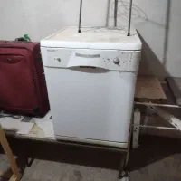 ماشین ظرفشویی