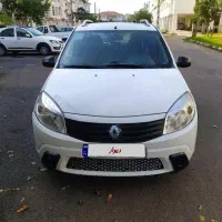 رنو ساندرو دنده‌ای، مدل ۱۳۹۶|خودرو سواری و وانت|بندر انزلی, استادیوم|دیوار