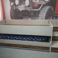 تخت دو طبقه نوجوان