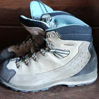 کفش کوهنوردی (۴۰)