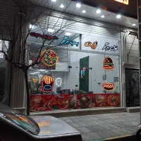 کار در فست فود