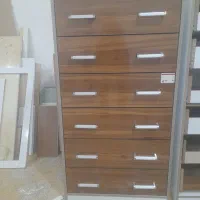 ساخت و تعمیر انواع درب چوبی و دراور و کمد دیواری