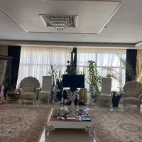 ۱۶۱متر سه خواب/فول امکانات/بسیار شیک و مرتب/بر جنت