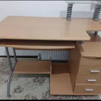 میز کامپیوتر