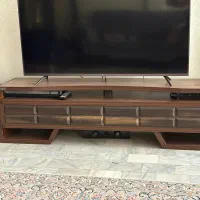 میز تلویزیون در حد نو