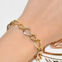 دستبند طلا گم شده