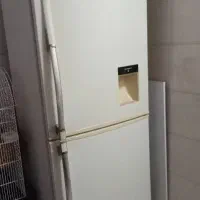 یخچال یوش درحد به شرط بدون برفک و صدا